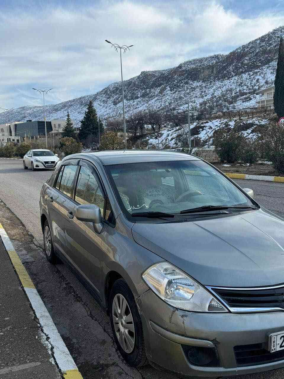 نیسان تیدا ٢٠١١ مەچینە گەورە Abs چوار جام کارەبا حەساسی پشتەوە چاملخی پشت سەیاقی سبوخە  هیلالی پشتەوەی لای سەکنی سبوخە  تەنها سەقف نەرمە تەزرەچی خەفیفی هەیە
گێرو مەکینە بێ کێشەیە سەنەوی نوێیە بە ناوی خۆمە 

نرخی 99 وەرەقە مەجالی تێدایە

ژ. *********** شقلاوة, أربيل
