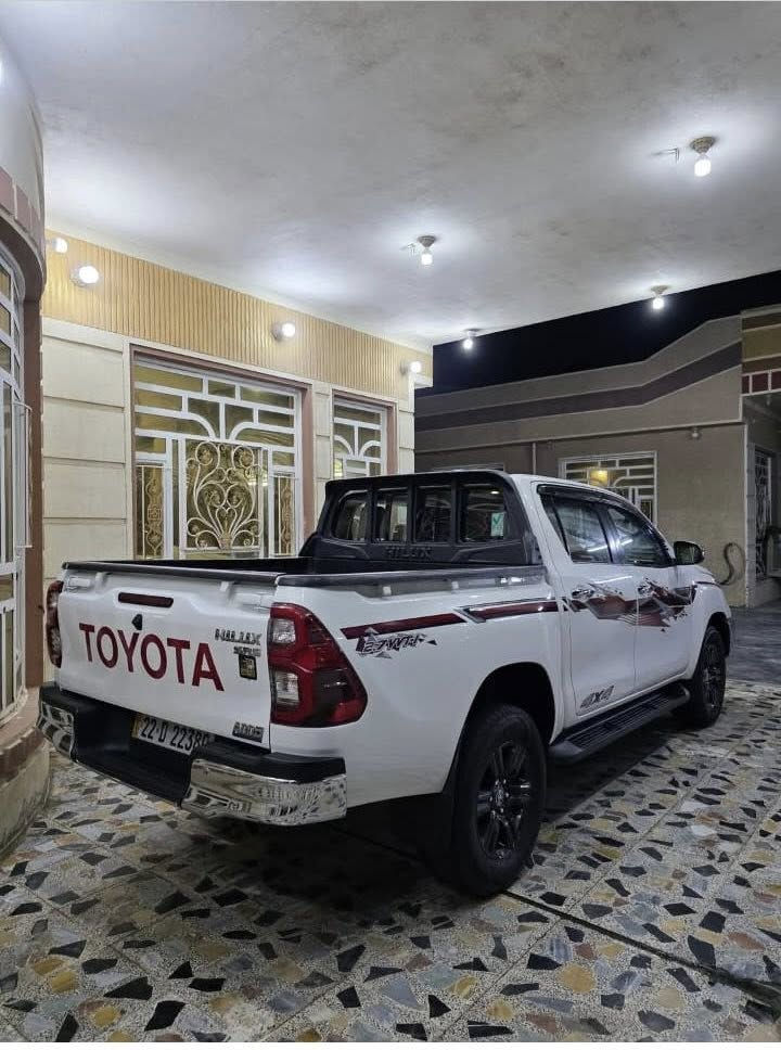 تيوته هالوكس فورويل مودل ٢٢ فول لاخير  ساز بصمه تشغيل بصمت أبواب مري شفط تبريد كشنات شاحن لاسلكي   مكفول كفاله عامه والسونار مرفق وي الصور رقم أربيل تريد تحويل تريد وكاله مكاني بغداد رقمي ***********
