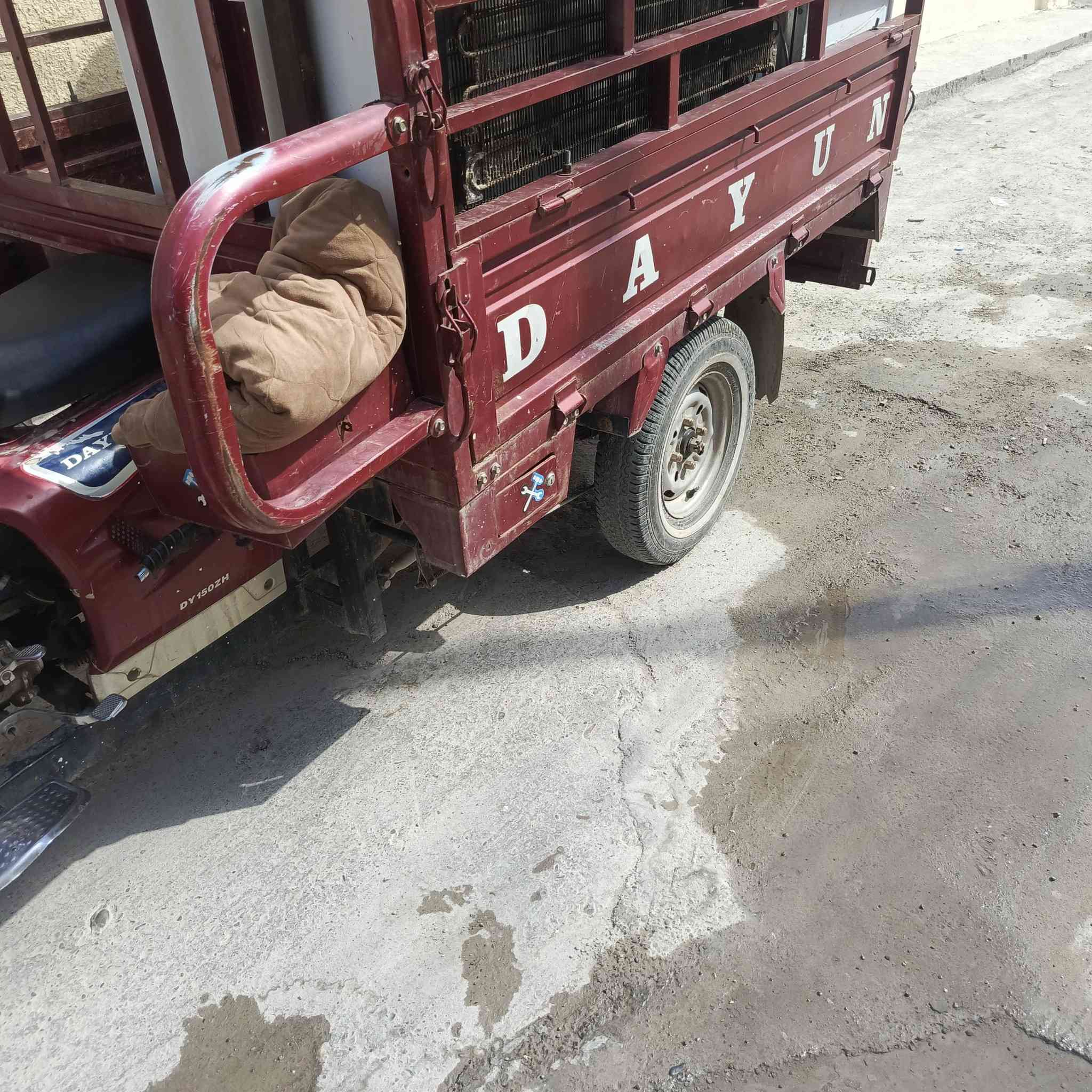 السلام وعليكم ستوته ديوان للبيع موديل 2020اوراق كامله المكان قضاء بلد رقم ***********
