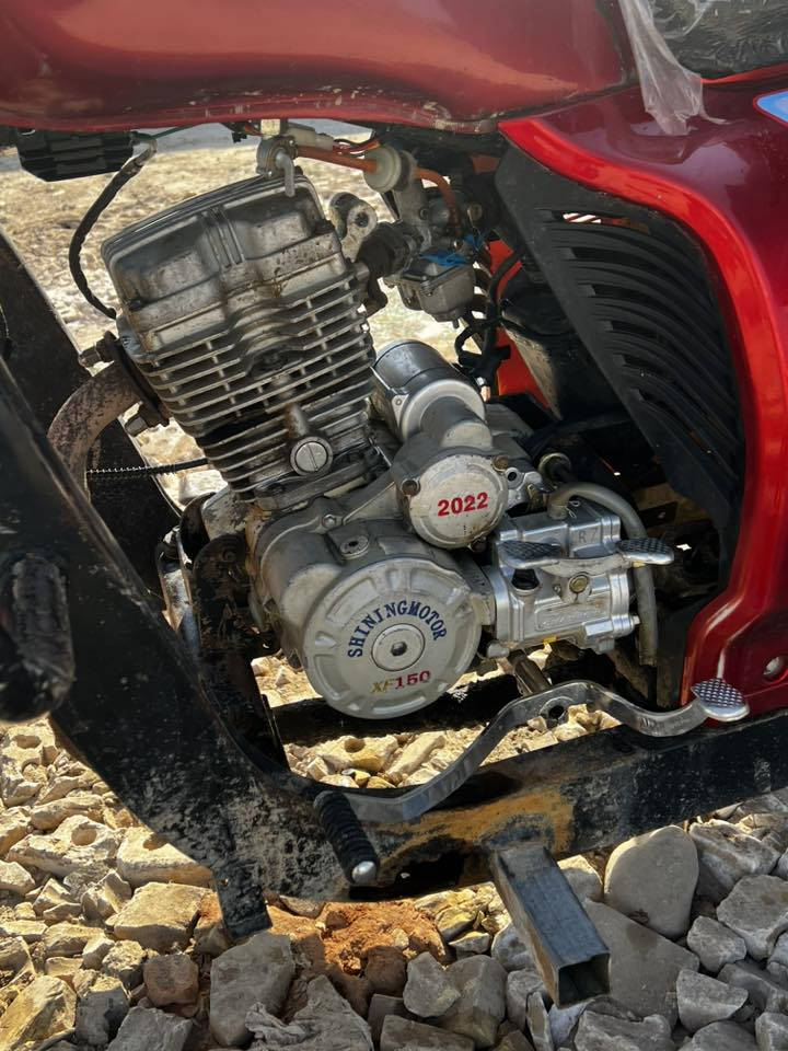 ستوتةة دايوان نضيفة مثل ماكدامكم اوراق كامله السعر 800 وبيه مجال.👍🏿 تواصل واتساب فقط.

***********
