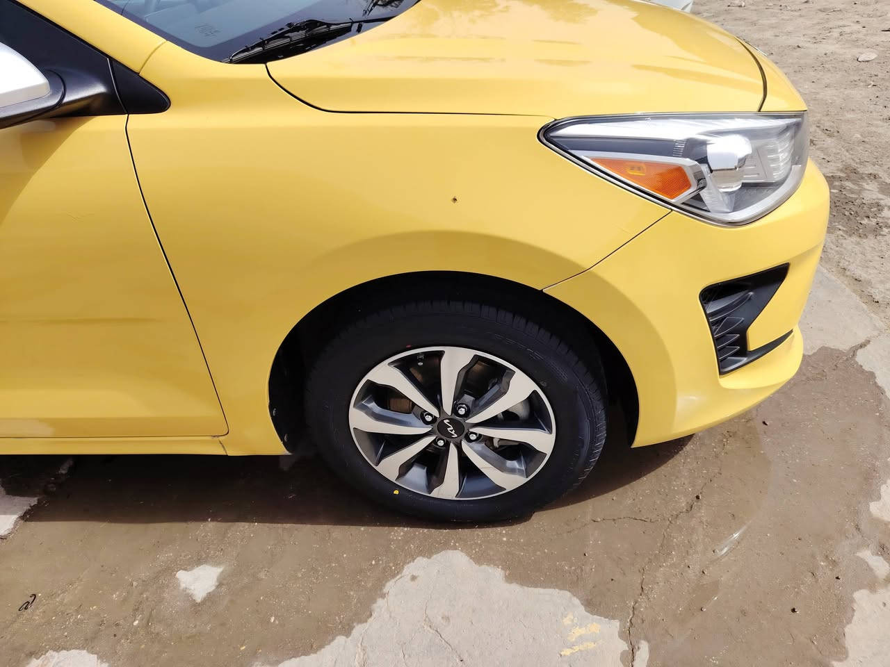 للبيع كيا ريو موديل 23 بسمي بدون تبديل ليبل واحد وارد امريكي
مواصفات

زنون بلادي

شاشه كبيره دواره

رادار

سياقه ذاتيه

تحكمات

موقف ذاتي

بصمه

مكينه دوش دبل نوزل

8 نمره

السياره نضيفه جدا

وبعد بيها مواصفات الي يعرف بيها يعرفهن

مكان السياره الحله

لاستفسار على رقم *********** واتساب موجود
