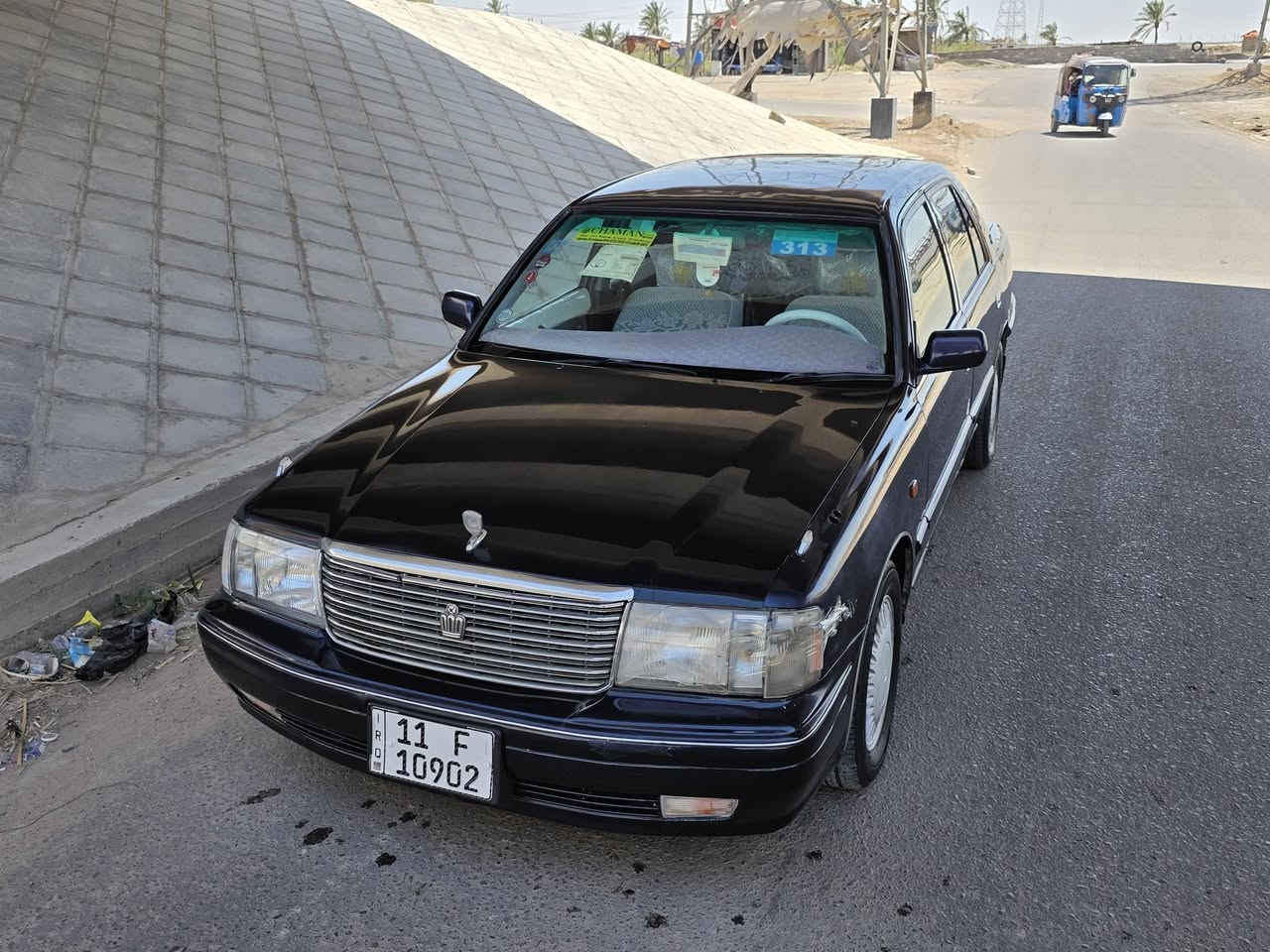 سلام عليكم راس الثور تكم مكفوله من الكص ونقل والضربه والعيب الشرعي. سياره جاهزه من كلشي مكينه وكير جدد فيفيتي  تخم تاير حداده جديده 
سياره جاهزه مال جناي. 
رقم بغداد دولي باسمي سنويه جديده ل٣٠  
شرط التحويل 
مكاني البصره القرنه 
لاستفسار 
السعر ٧٨ 
***********
