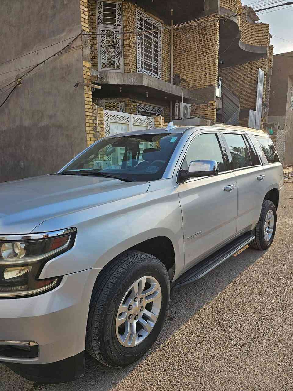 تاهو LT1 2020 وارد
رقم بغداد مشروع وطني تحويل ثاني يوم

فوول مواصفات واحد على واحد
فور ويل
بصمه تشغيل وبصمة اربع ابواب وجنطة
فتحة سقف
شاشة سقف
شاشة لمس قاصة
نظام صوتي بوس Bose
كشنات جلد 
نظام اوتو ستوب توقف تلقائي
كشن هزاز تنبية 
كشنات امامي خلفي هيترات
المقود هيتر تسخين
الكراسي كهرباء حتى الخلفي مع خاصية خزن ميموري ٢ وضعية
خاصية القيادة الآلية
مرايا الوسط والجانبية بولورايزد تعتيم اللايت المزعج
جنطة كهرباء
تشغيل عن بعد
نظام ترحيب 
نظام نقطة عمياء 
رادارات امامية وجانبية وخلفية
كاميرا دوارة ٣٦٠ درجة
حساسات امامية خلفية
اشاره بالمرايا الجانبية 
مرايا جانببة شفط كهرباء
لايت عالي ناصي زينون مع الكشافات
نظام مانع انزلاق
دوسات كهرباء 
ستيرن كهرباء
لايت اوتو
بلوتوث مع مخارج اواكس مع نقاط كهرباء
شاشة اعطال 
تخم تايرات
  مع الكتلوك
السيارة جديدة ماشيه اكثر من  ١٠٠  كيلو متر 

الضرر جاملغ وبنيد مصبوغات ومكفوله من الضرر شاصي او دواخل الحادث سطحي  راديترات بلادي تبريد بلادي كله بالشرط ايرباك الامامي فقط كير مكينة علئ حال الشركة جيدة جدا.السيارة موجودة في واسط سنويتها نهاية ٢٠٢٦

رقم صاحب السياره ***********

🟩علق سوف يوصلك الرسائل سعر
