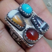 المميزون في نشرنا الباقون على عهدنا بأن ننشر لكم النوادر من الأحجار ال...