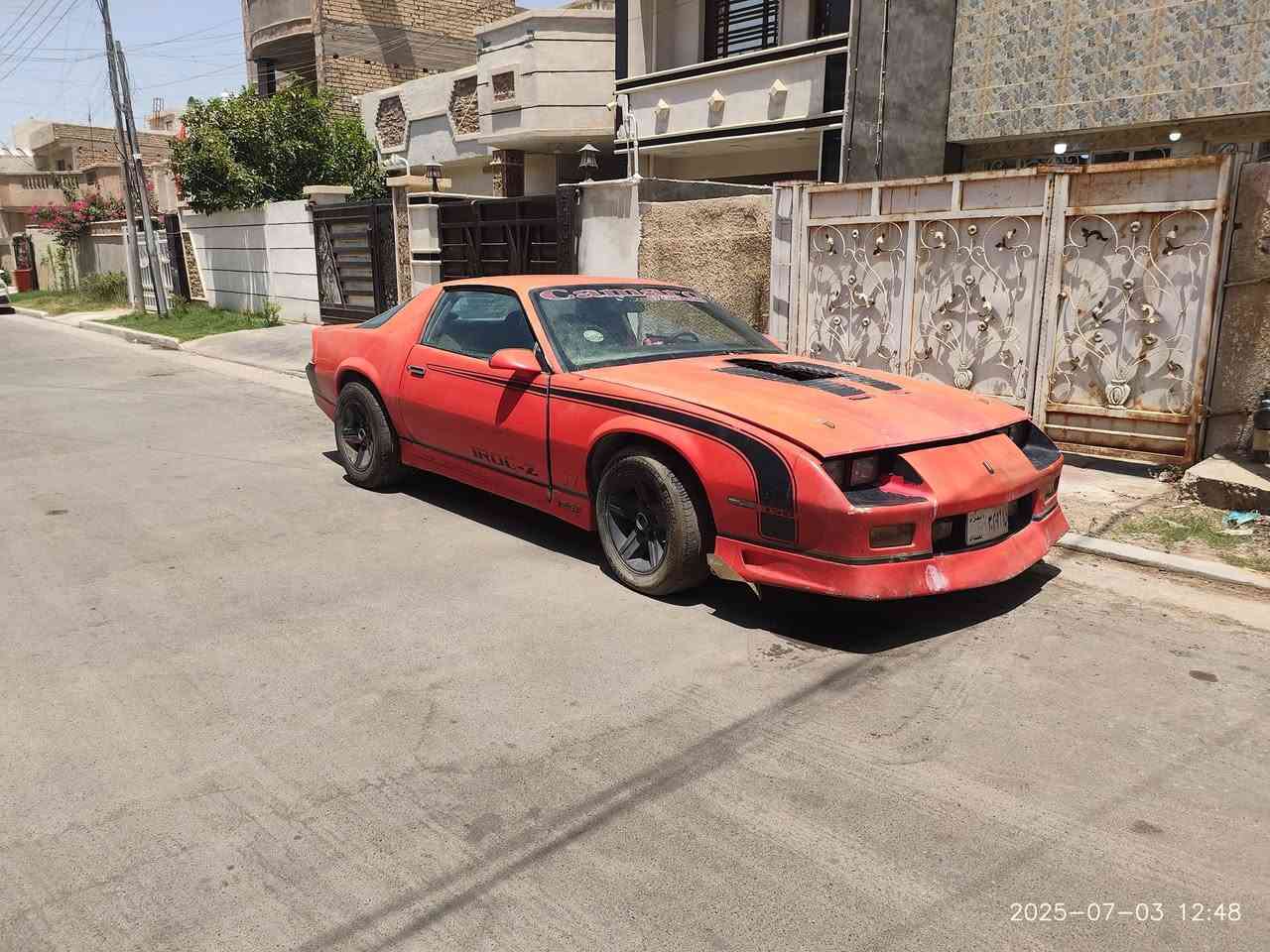 السلام عليكم
كمارو 1986 بأسمي
-محرك 8 سلندر 350 عليه كابريتر هولي اربع برات
ثلاجة ايدل بريك
اير سكوب 3 فتحات
-كير عادي 5 نمر بروك ورنر T5
-اكسل دولفين بوليسي خفيف دسك مو بنز
منظومة البانزين دبل فيتبم+ ركيوليتر+ انابيب المنيوم 
سبيسرات للاطارات الخلفية
ويل تو سايز
سستم صوت 
السعر 7 ملايين 
*********** حي الجهاد
