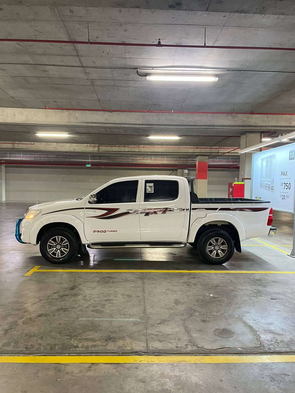 ماشاءالله تبارك الله 
0778009365
تويوتا هايلكس 2014 4X4 وارد (سعودي) عبد اللطيف جميل   فحص كامل 3 جيد و1 قصعة خلفية 
ماتور 25 تيربو فحص 60%
غرفة الشركة فورمايكا أصليه
قفلين بواب 
دعاء سفر
قربة 
كوشوك جديد 
لوقير شغال 100%
مكيف ثلج 
بكب بحالة الوكاله
قابل البدل على بكمات
ت : 0778009365 مادبا, محافظة مادبا


**إذا كنت صاحب هذا الإعلان وتريد حذفه لأي سبب، رجاءا أرسل رسالة إلى الدعم الفني**