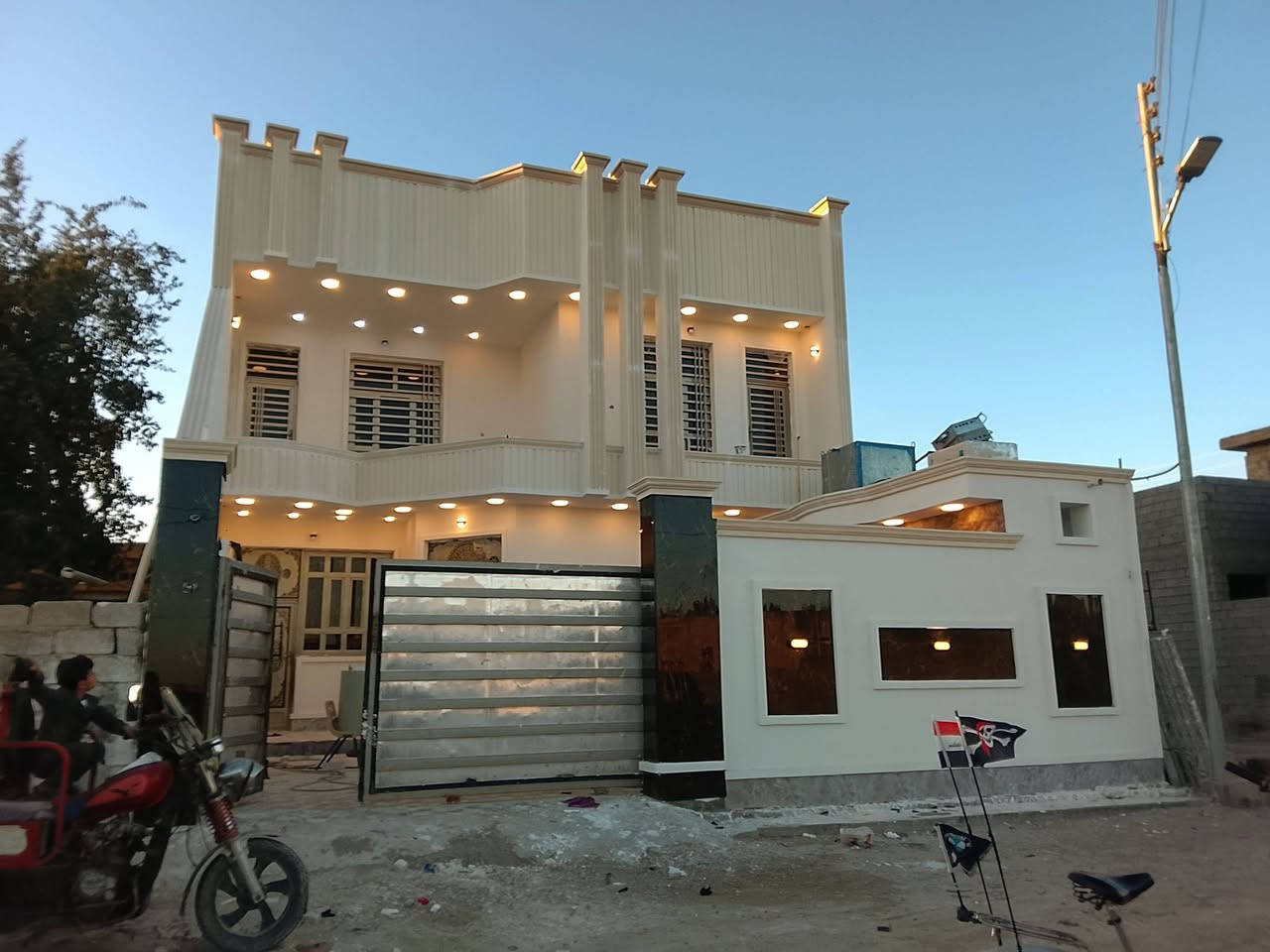 جزء من اعمالي في بغداد عمل بكل محافظات العراق
تغليف واجهات حسب تصاميم الهندسيه بل حجر 🏭 صناعي كافه انواعه سيراميك كافه انواعه 
١-ماده الفوم التركي
٢-لبخ طلس + صقل بل ماده اسباني
٣-دقه في العمل 
كوبلن فرمستون كافه انواعه نوعيه جيده  ماده اسباني 
٤-التزام بل مواعيد يكون المبيت داخل موقع العمل 
٥-المصداقيه اهم 
٦-شرط تشوف شغلي قبل مباشره بل عمل 👨‍💼 
الاستفسار عن العمل مراسله الصفحة اتصال 📞 عل ارقام
***********ابونمر
***********ابوفهد
