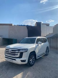 لاندكروزر GX.R • ٢٠٢٣ • ٥٣٠٠٠ كم