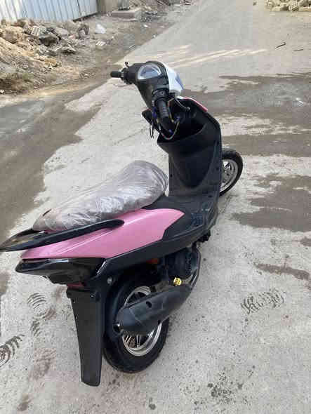 دراجه ماكس عدله120  خير من الله شلعه و معدل تشك الكاع  تجي تفحص و تقتنع و تاخذ السعر 600 وبيها مجال حك جيتك  دراجه نضيفه مكفوله ما مفتوحه بلاديه ٤٩ شراي راسلني مو شراي لا تراسلني .رقمي ‭٠٧٧٢ ٤٧٥ ٨٦٧٤‬ ومتواجد عل فيس همات.
