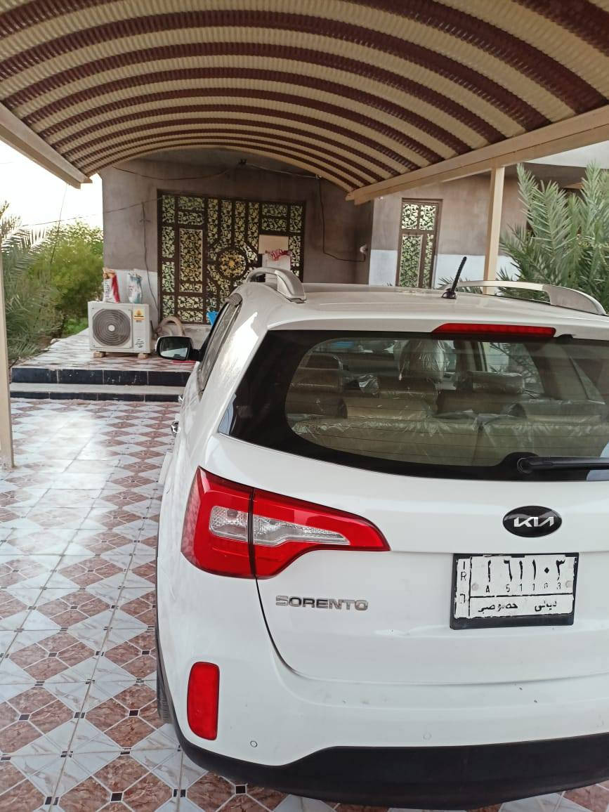 للبيع سورنتو ٢٠١٥ خليجي
فول مواصفات ١/١ 
سته سلندر ٣٥٠٠ 
سقف بنراما
الابواب بصمه دخول ذكي 
الكشنات الاماميه كهربائيه تدفه تبريد
٧راكب ٣ قطع تبريد 
زراكات 
اشارات ترحيب 
مكفوله كفاله من صبغ بيه بارد فقط سعر ١٧٧ $
لاستفسار الاتصال على الرقم
***********
