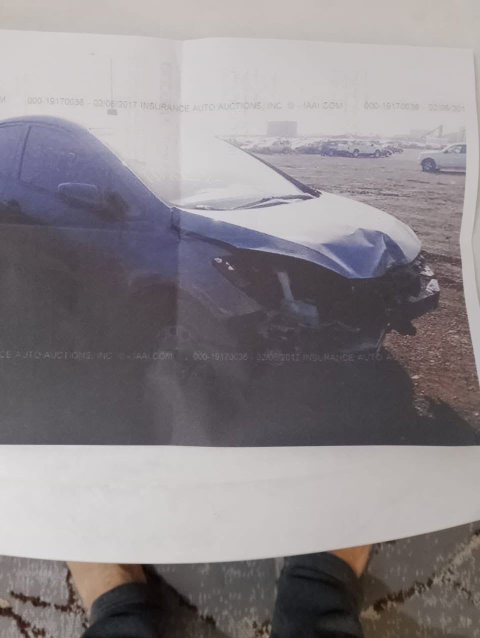 السلام عليكم 
فورتي 2016 للبيع 
حادث دعاميه و شويه بل بنيد بدون ايرباك و شواصي 
موصفات نص فول 
و السيارة جاهزة و حته منضومه غاز بيهة و صور حادثهة ويه المنشور 
محرك 2000 دوش 
تخم تاير جواهة و مصفرهة هية و نقابه و غرامات 
من ايدك كبل للشارع 
السيارة كلش حلوه احله من الصور 

العنوان : بغداد - حي الجهاد 

رقمي : ***********
