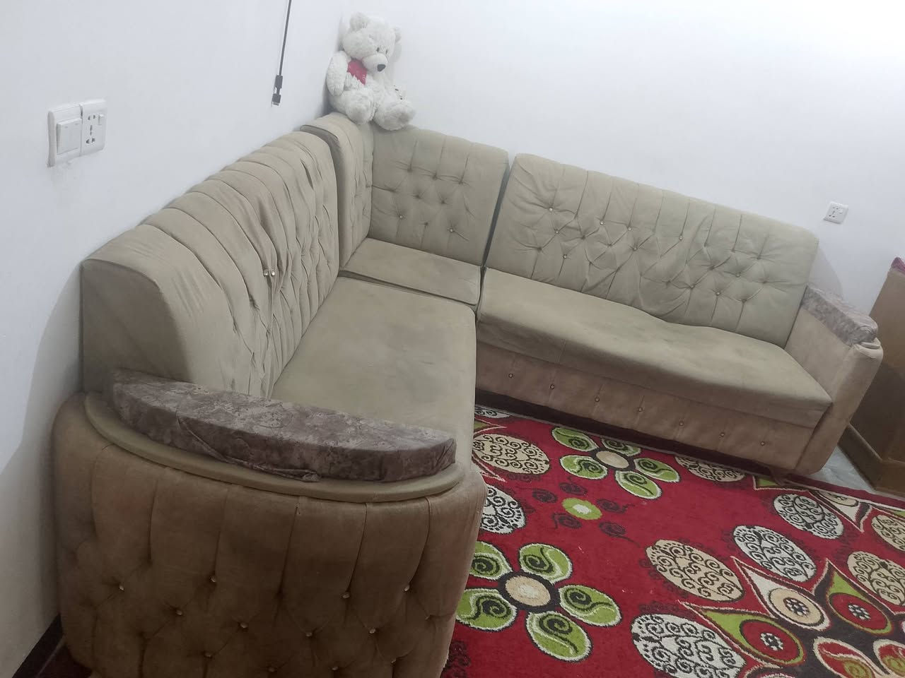 للبيع المحمودية حي بدر قيموهن واخذوهن


**إذا كنت صاحب هذا الإعلان وتريد حذفه لأي سبب، رجاءا أرسل رسالة إلى الدعم الفني**