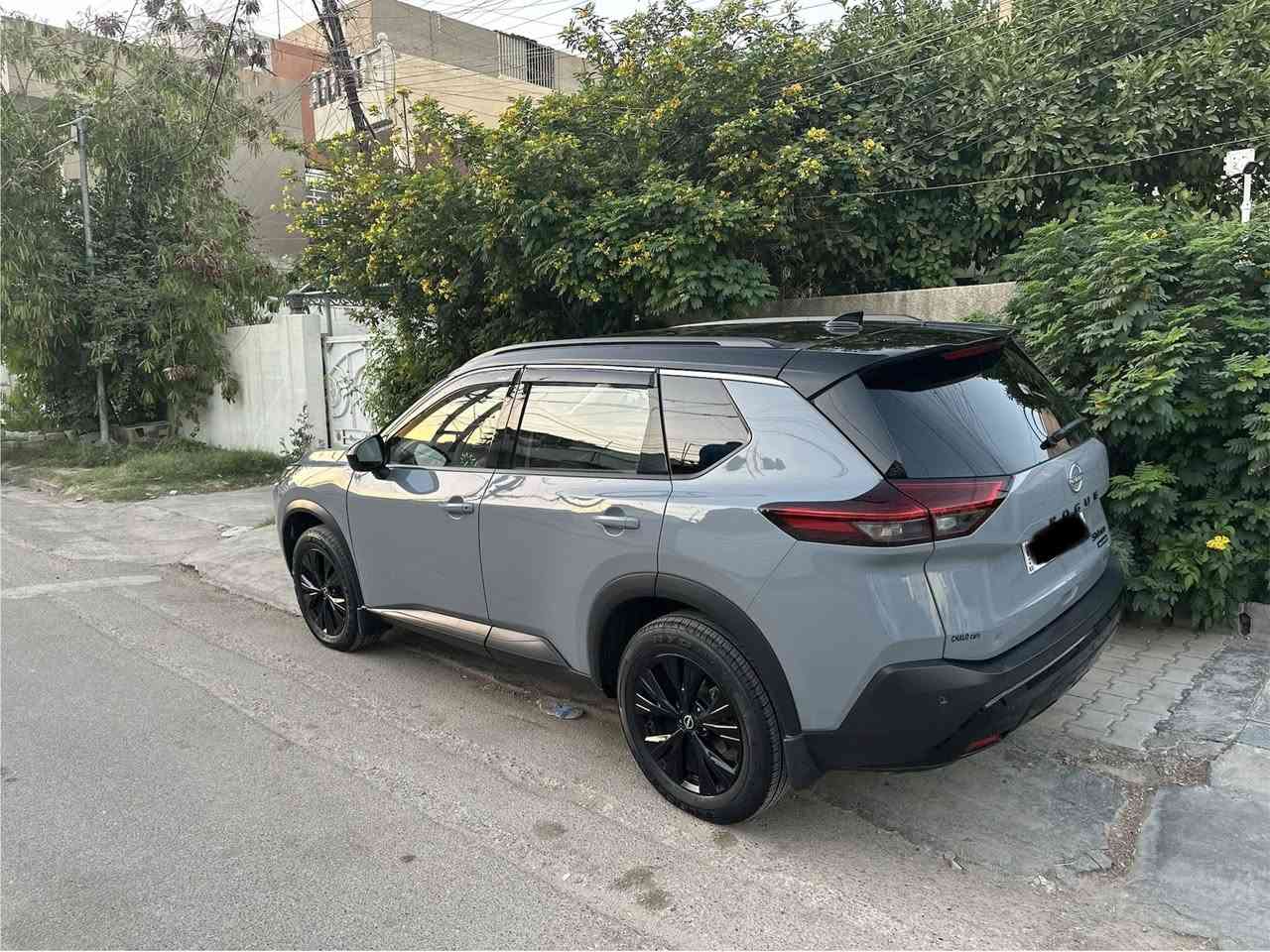 نيسان روج 2023 فئه المدنايت السياره كلين فقط اكو تعديل يم البانوراما pdr سياره نظفيه ماشيه اربعينات تايرات جديده السعر 180 رقم اربيل 
الاتصال على الرقم ***********
