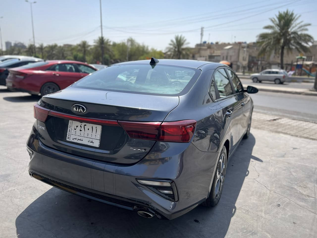 فورتي 2021 امريكي
سلام عليكم 
فورتي 2021 امريكي ب اسمي حادث جاملغ وباب مبدل نفس اللون بدون صبغ بدون دواخل مكفوله لغد وشاصي وايرباكات سليمه 
ماشيه 40 الف بعدها نضيفه ع ايدي 
مواصفات 
شاشه كامره دواره رادار تحكم ستيرن كامل لايت زنون
 
*********** بيه واتساب 
رقم بغداد ب اسمي 
مكانها بغداد حي العدل 
السعر 148 ورقه 
ممتواجد علنت
