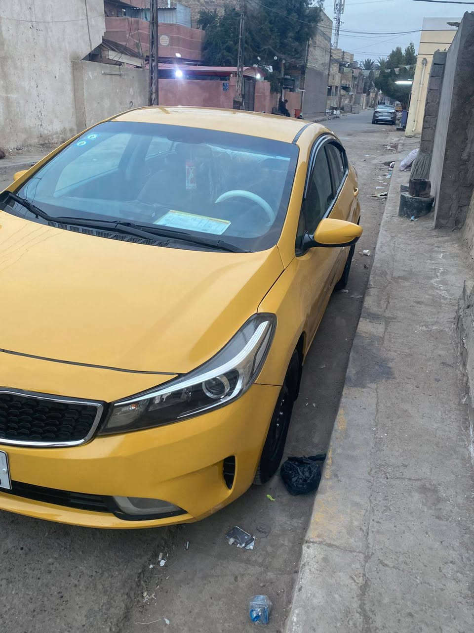 السلام عليكم فورتي 2017 محرك دوش 1800 حداديا جديده كير جديده محرك جديده بس بدل بي رواجز حادث بنيد  ليبل واحد العنوان بغداد حي النصر اي ستفسار على رقم *********** السعر 115
