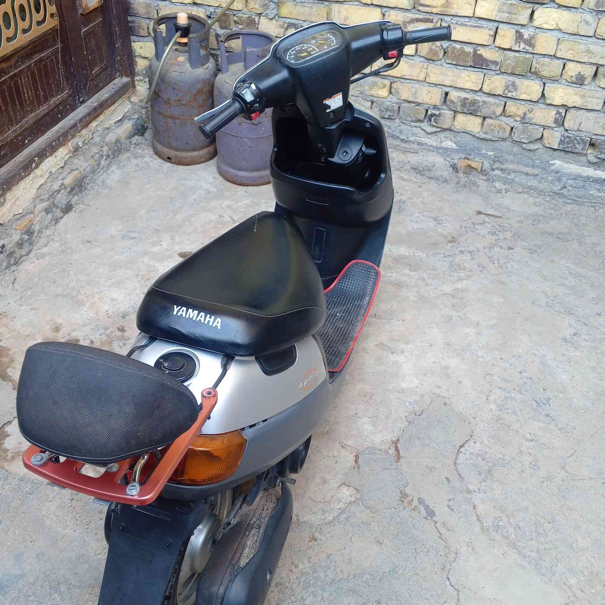 سلام عليكم
من رخصت مدير الكروب 
بطه 2003
650
***********
