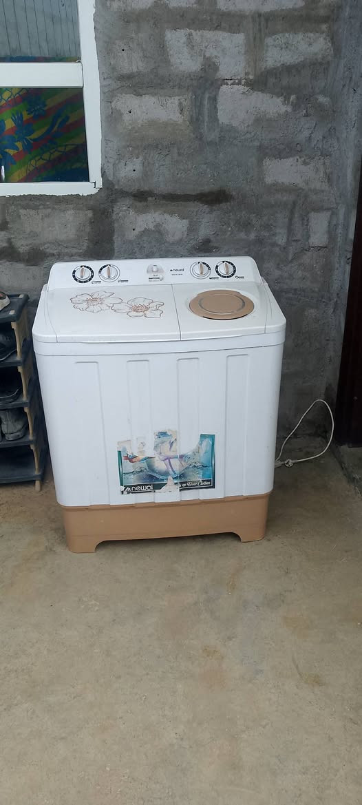 غساله شرط مابيه اي عيب السعر 55 
للتواصل *********** كركوك, العراق
