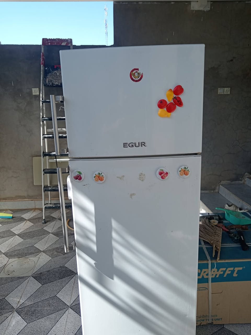 سلام عليكم
ثلاجة نضيفة للبيع بسعر مناسب 
المكان التحرير


**إذا كنت صاحب هذا الإعلان وتريد حذفه لأي سبب، رجاءا أرسل رسالة إلى الدعم الفني**