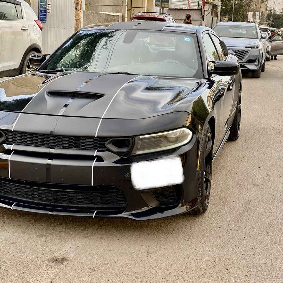 .للبيع جارجر موديل 2020 (فقط اقساط)
( فقط اقساط)sxt

.أللون اسود .

..المواصفات..

.حساسات  خلفيه.

. نقطه عمياء للمري

.شاشه جبيره.

.كامره خلفيه.

.بلوجكترات أماميه.

.كرسي السائق كهربائي. 

. ساون سستم Albina.

. تدفئه كراسيه أماميه.

 

. تشغيل عن بعد .

. حجم المكينه 3,600L.

.المسافه المقطوعه 72 الف

.حجم الويل 20.

.السياره حادث جاملغ امامي صورة الحادث داخل المنشور

.السياره خير من الله كلشي مناقصها 

أمداريها كلش من كل النواحي تجي وتشوفها .

مكاني بغداد الدورة 

***********
