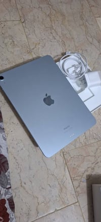 ايباد اير 6 • M2 • ١٢٨