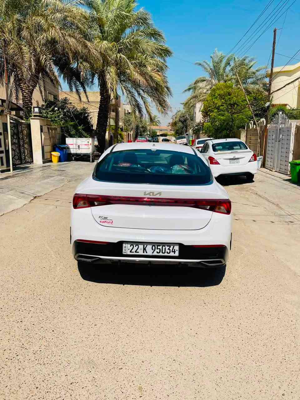 السلام عليكم 
كي فايف 2022 Gt line ابيض 
السياره نظيفه دواخل وكشر جانت بيها ملاحظات وسويتهن كلهن كير محرك نظيفات 
مواصفات معروفه تحديد مسار تشغيل عن بعد ثلاث انظمه قياده تحكمات ستيرن داخل جلد احمر ستيرن D تخم تايرات جديد مصارله شهر 
السياره رقم اربيل وكاله او تحويل ، صور الحادث مرفقه 
بغداد / حي العامل 
‎‏***********
