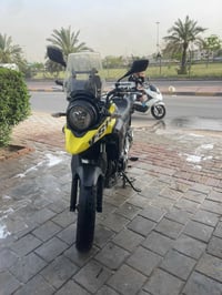 Suzuki V -￼storm ￼ الماكينة 250 cc سعر الدراجة 26 ورقة دراجة مقفولة كف...