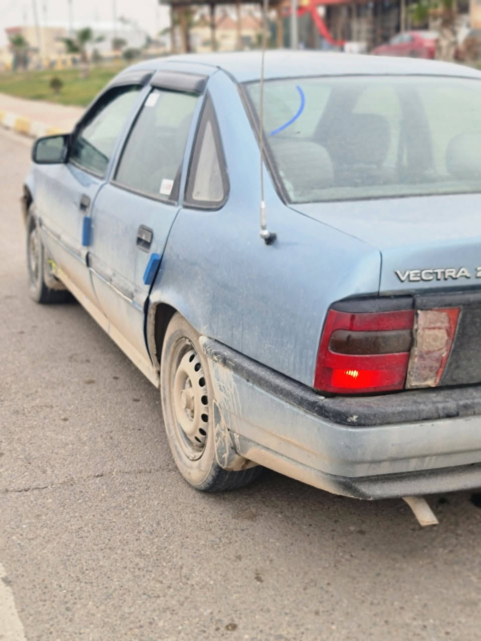 السلام عليكم فكتره ٩١ محرك ٢٠ كير محرك صدر كلو جديد الماني الانبار بسمي مشروع وطني تواير كلو شرط ركوبه وتراي   ٢٠٠ خير من الله  مصبوغه جماليه بيهه ضربه بالباب فقط كلو شرط ترهم مراواس بكم  سامراء او بيع ٢٨  ورقه بهه مجال او اذا عندك مراوس حياكم الله اخوكم حجي قاسم  ***********
