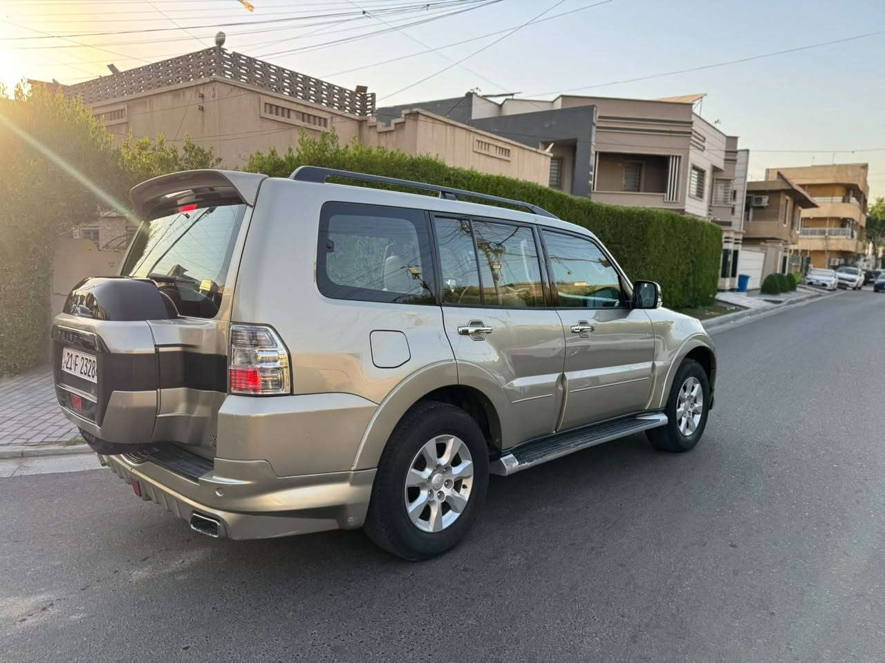 *********** اخت الزيرو
باجيرو ٢٠١٦ خليجي gls
مكفوله  من ضربه وصبغ 
ماشيه ١٠٠ الف كيلو 
٧ راكب  ٣ قطع تبريد
فول تحكمات ستيرن 
ترحيب  ومري شفط واشاير
  ......   بدون فتحه ......
بلوتوث  اوكس 
كشن سايق جلد  وكهرباء 
داخل صاج 
تبريد  ثلج 
غرفتها جديده  بلاديه 
صدر امامي خلفي  جديد 
كير محرك  خير من الله 
باسمنه تحويل ثاني يوم 
لد امامي 
سبير منازل 
سعرها ١٥٤ ورقه 
اتصال فقط  مكلف بلنشر 
***********
