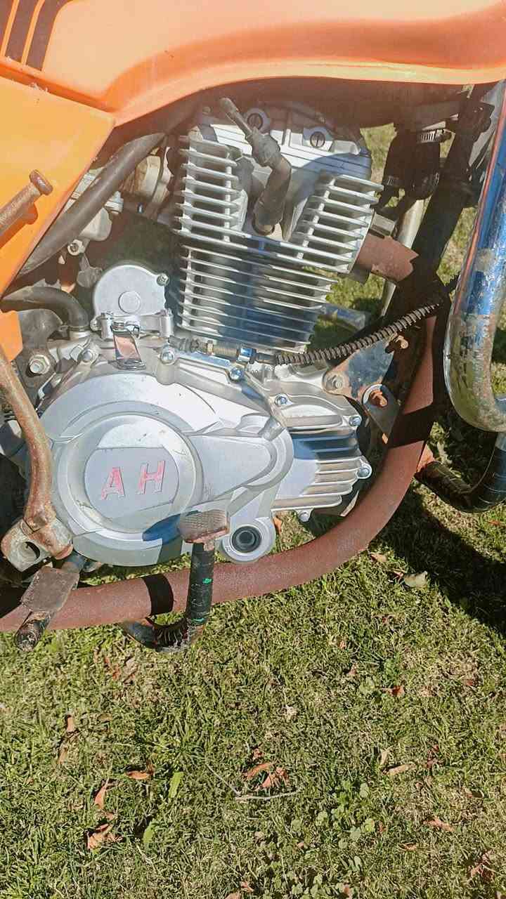 دراجهAH موديل 17 للبيع محرك200 ***********
