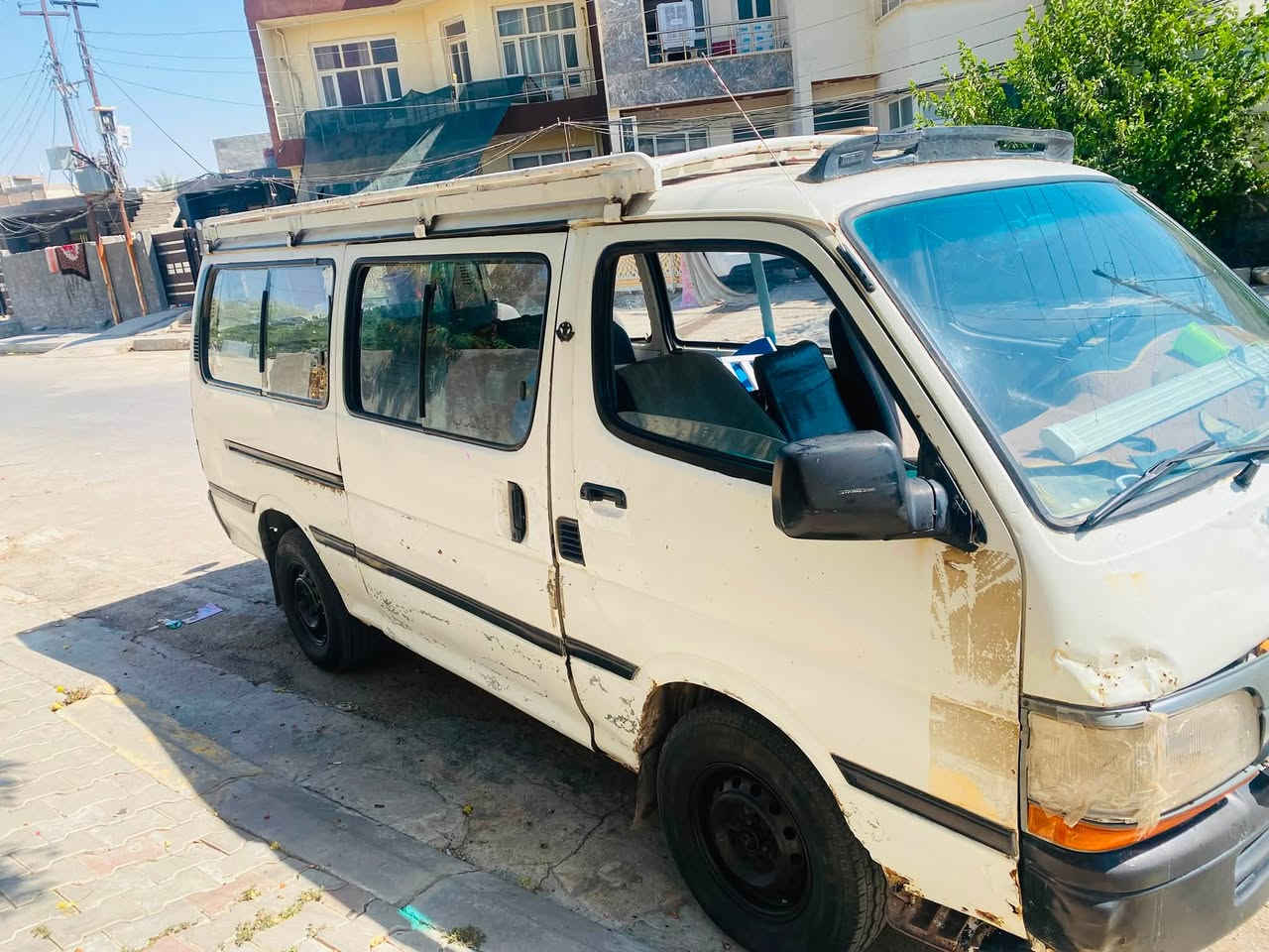 هايسه بوز قديم محرك كير بريجو سيارة خير من الله
سياره ستصب نضيف دجه ناصيه سياره دواخلها نضيف 
السعر 25بيها مجال *********** بغداد الشعله
