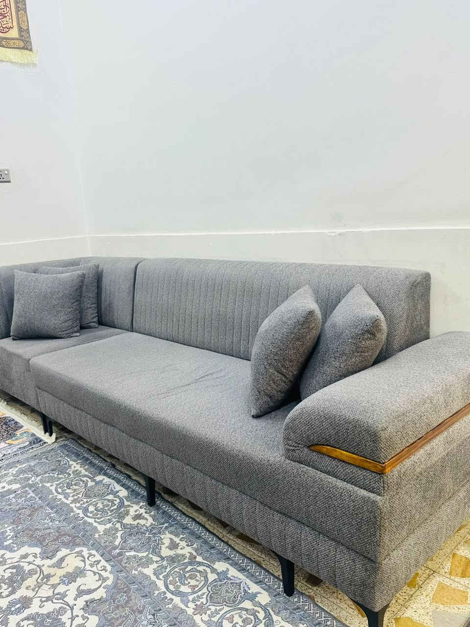 ديوان وجزامه للبيع جدد


**إذا كنت صاحب هذا الإعلان وتريد حذفه لأي سبب، رجاءا أرسل رسالة إلى الدعم الفني**