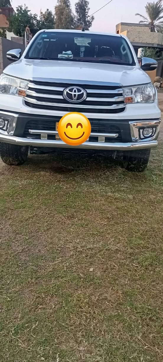 السلام عليكم سياره للبيع موديل 2017 مكفوله كفاله عامه من ضربه وصبغ ومن بارد وكير ومحرك وتاير واكسن خير من الله مال جناي مكان #بابل قرب العلويه شريفه الستفسار «***********»
