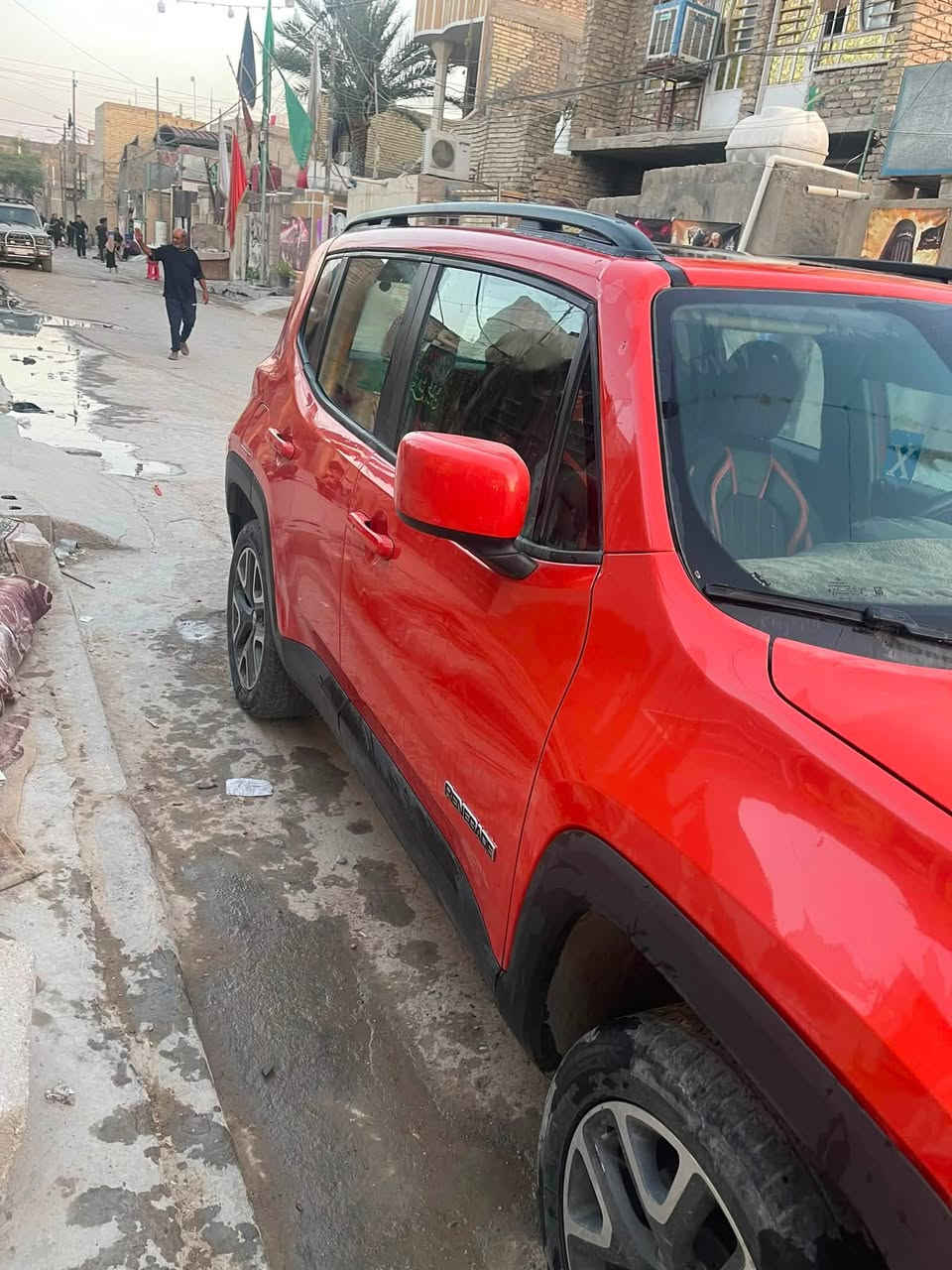 نوع السيارة: SUV (جيب كروس أوفر)
سنة الصنع: 2018
بلد المنشأ: إيطاليا
محرك 2.4 لتر، 4 سلندر
قوة المحرك: 180 حصان
ناقل حركة أوتوماتيك 9 سرعات
5 ركاب
4 أبواب
بنزين
كاميرا خلفية
نظام ثبات إلكتروني (ESC)
وسائد هوائية متعددة
نظام مراقبة ضغط الإطارات (TPMS)
دفع رباعي 
للتواصل ***********
السعر ١٠٨
