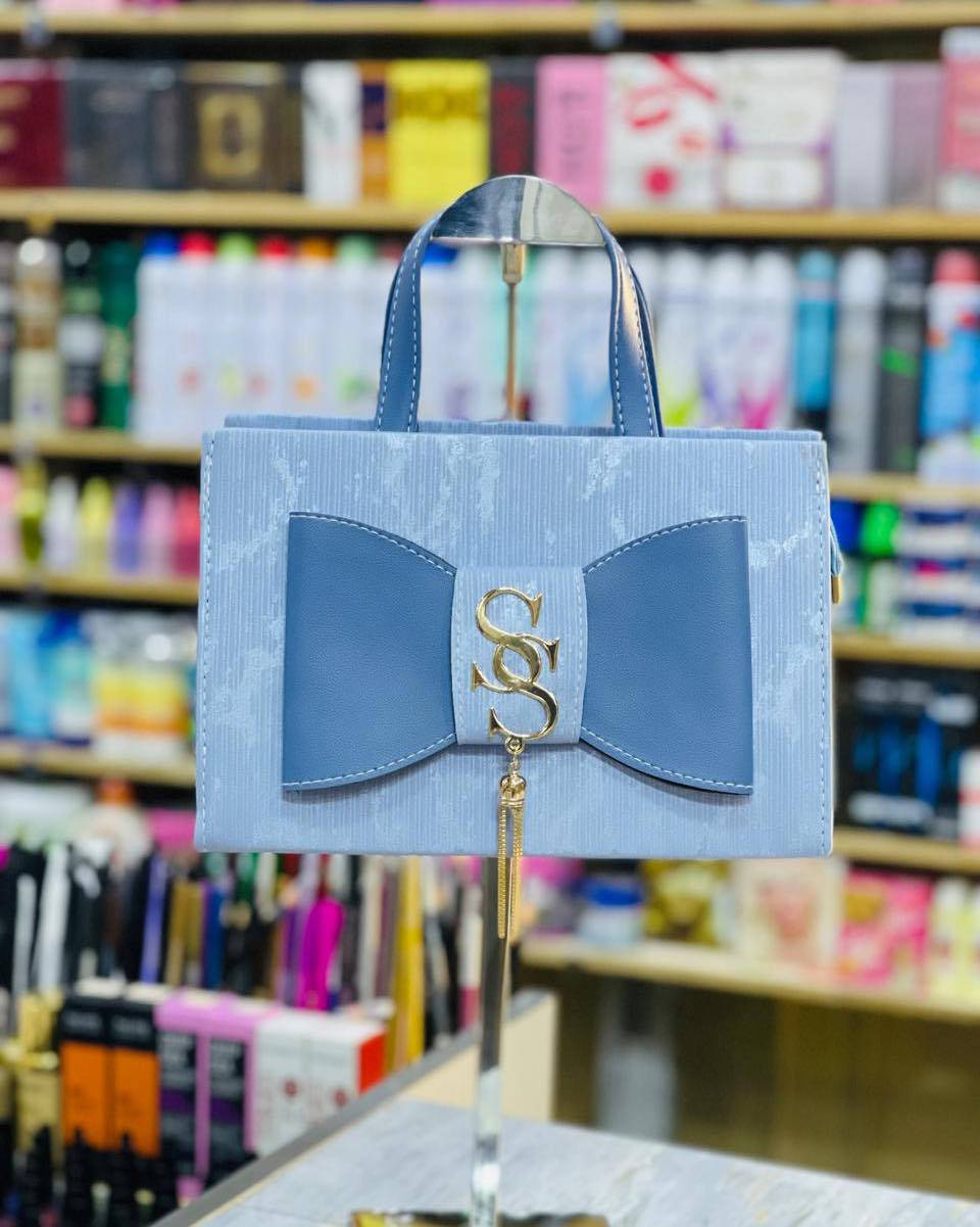 🫣🫣🫣هذا العيد ويانه غير 🥰🥰🥰
جنطه نسائيه بوكس  موديل جديد 
👈🏿👈🏿👈🏿لايوجد لاحجز ولا توصيل 👍
العنوان الانبار هيت حي العمال مجاور قائم مقامية هيت 
0️⃣7️⃣8️⃣0️⃣8️⃣2️⃣4️⃣3️⃣6️⃣6️⃣1️⃣
أوقات العمل 
من ساعه. 9:30 صباحا إلى اذان ظهر 
ومن ساعه. 3:00 إلى 07:00 مساءً 
ومن ساعه. 8:00 ليلا إلى ساعه 11:00 ليلا
