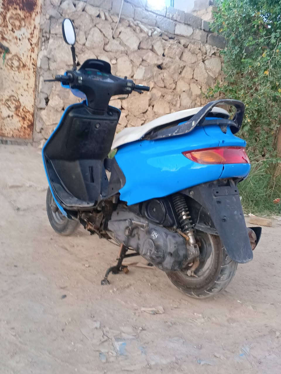 السلام عليكم فراشه 140 فحل مكينه كارتون عل بلاد مكينه نضيفه اشاير يمنه يسره شغال شلعه معدل خير من الله معدله 140 ملاح فول دراجه ما مفتوح بيه برغي كله عل الشركه لايت زنون عالي ناصي هورن شغال كله شغاله رايد مراوس اب اي دراجه نضيفه سعره 475 رايد مراوس


**إذا كنت صاحب هذا الإعلان وتريد حذفه لأي سبب، رجاءا أرسل رسالة إلى الدعم الفني**