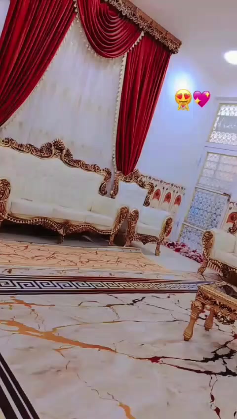 السلام عليكم مثل ما واضح بالصوره تخم نظيف تخمين سويناهن تخم واحد سعر مليونين وبي مجال قليل العنوان الشهداء ***********
