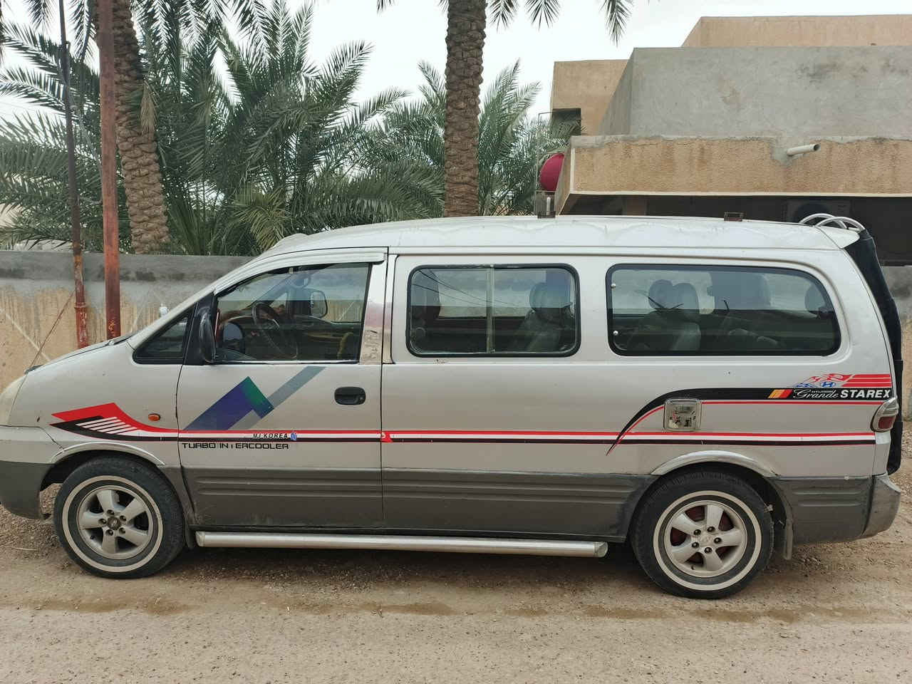 السلام عليكم ستاركس باسمي  2004 مكفوله من الضربه شواصي بلاد رقم بغداد  انكليزي سنويه ل 31 مصفره من كلشي محرك مفتوح كير عادي السعر 70 المكان الطارميه
***********.   *********** اتصل وبيك خير وتدلل
