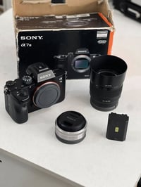 📸 تفاصيل الكاميرا (Body)   الموديل: Sony Alpha 7 III (Sony A7III / ILC...