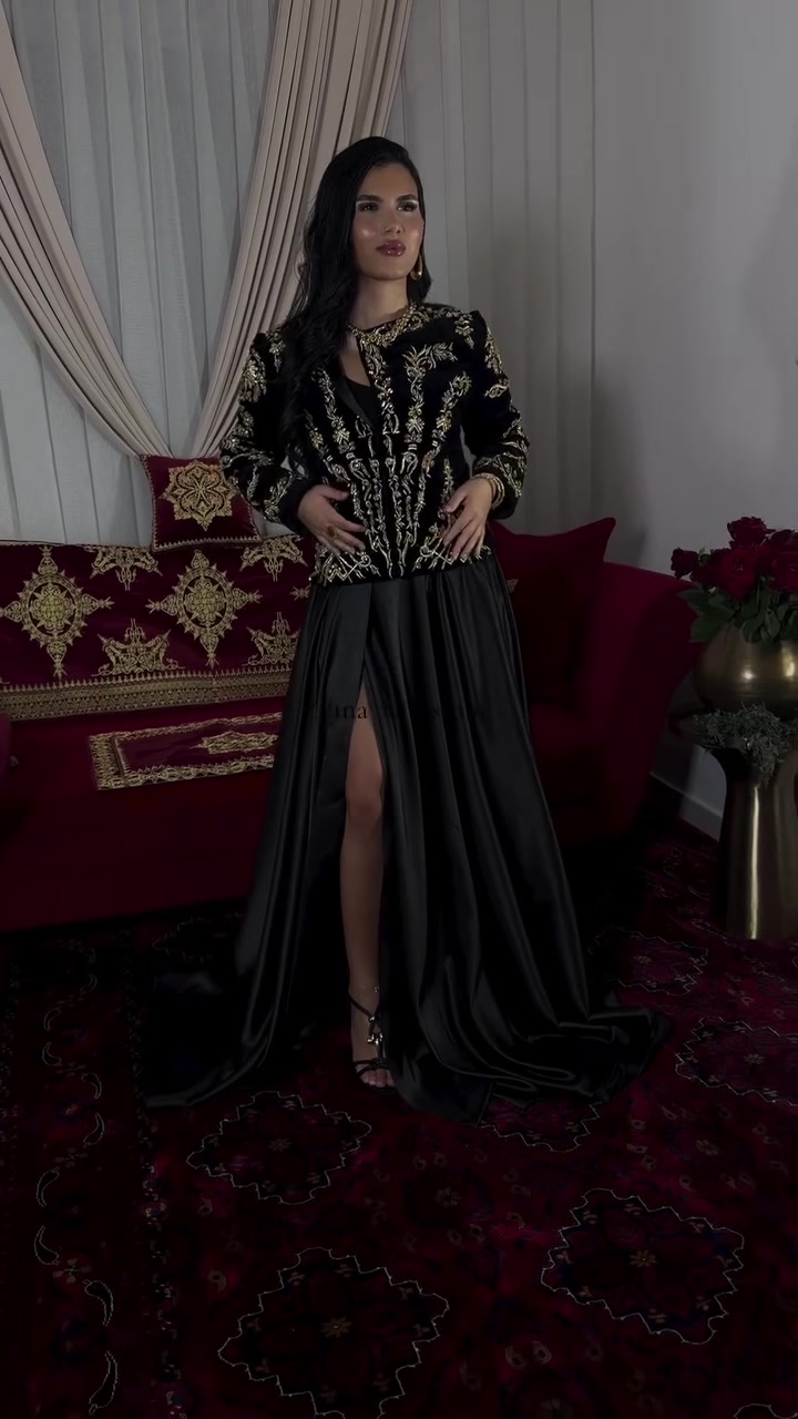 La grande classe du KARAKOU noir 🔥🔥#algerie #alger #karakou #location #lille


**إذا كنت صاحب هذا الإعلان وتريد حذفه لأي سبب، رجاءا أرسل رسالة إلى الدعم الفني**