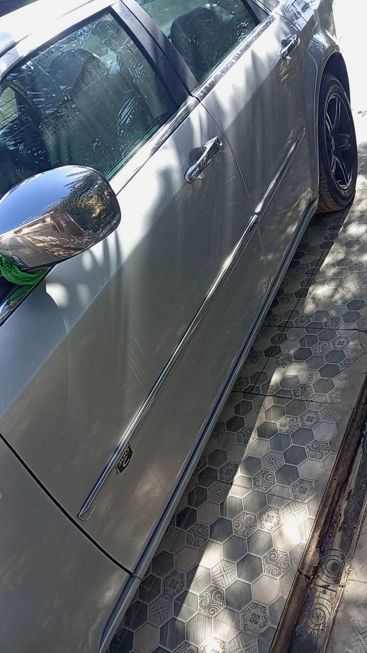 اوباما موديل 2010 سنويه ورقم اربيل كصه جنطه كفاله كير محرك وحداديه تايرات جديده فتحه ب القماره 
تدفئه تبريد كشن جديد 
العنوان ذي قار الشطره 
للبيع هذا رقمي ***********
