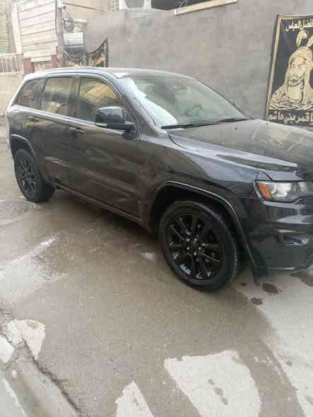 سلام عليكم  جيب الاريدو  مديل 2019 سياره ورد امريكي سياره فول موصفات  فتحه كشنات كهربه تتفددفه تبريد فور ويل  سياره من امريكه ابيه 3قطع بنيد وجملغ  وجملغ السايق  الخلفي  ***********  هذ رقم ابو سيار وتفصل اكثر يمه  مكلف بنشر
