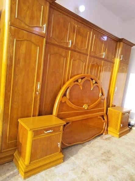 السلام عليكم غرفه كامله مستعمله غرفه غرفه شغل درجه اولى تسقام غرفه جاهزه وكامله اي نقص ما بيها نظافتها 100% ام السته طابقين تنك جاوي كلها صاج 5 ملم السعر 1650 وبيها مجال للشراي شامل الشد والتوصيل مجاني داخل النجف والشراي يتصل ***********///////*********** رقم الواتساب
