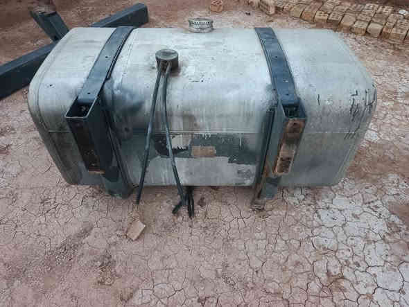 السلام عليكم تانكي 400 لتر كامل المكان بغداد ***********
***********
