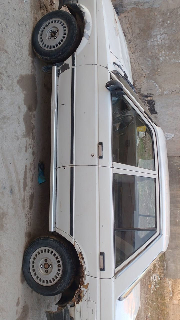 سيارة نيسان سني موديل 90
رقم ديالى انكليزي
سنوية لنهاية 2029
شرط التحويل
محرك وكير خير من الله
جام كلة شغال 
الكشر كدامك شوفت عينك
الكهربائيات يرادلهة ترتيب
بيه خياسات قليلة يرادلهة تلكيط
بيهة الشاصي الامامي صفحت السايق معمر
سيارة مال شغل 
السعر النهائي من الاخير 18ورقة لا تعاملني 
والي ميعجبة يعبر المنشور فضلا وليس امرا 
مكاني بغداد الطارمية
***********اتصال +واتساب
***********اتصال
