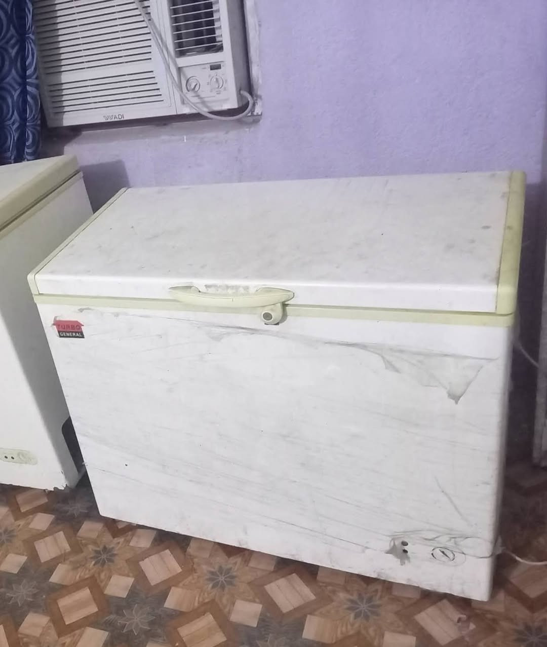 غراض للبيع
بغداد المحمودية 
المكان قرب مستوصف المحمودية مَقابل مستشفى الأسنان الصحي
ثاني محل 
***********
***********
اللهم على محمد وال محمد
