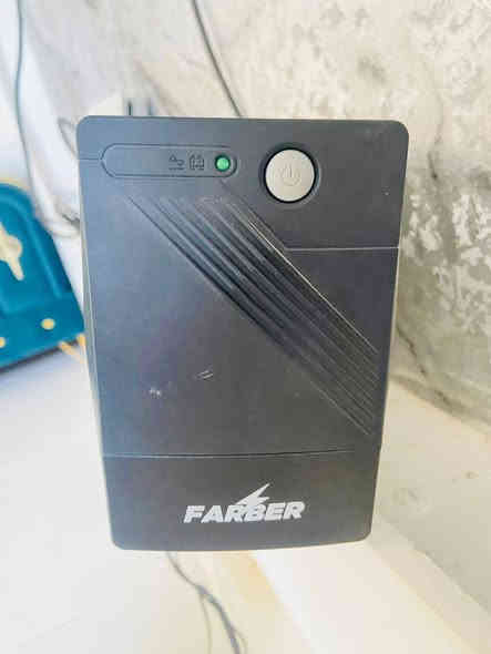 السلام عليكم
بلي 4 للبيع
الملحقات \ يدات 2 اصلي + يوبي اس + اقراص عدد 2 +جميع  توصيلات السعر 225 قفل مكاني ديالى
***********
