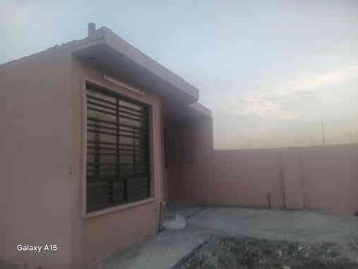 السلام عليكم متوفر لدينا قطعه ارض المساحه 600 متر معاهم بيت مبني جديد مساحه البيت 65 طاب وزراعي سنه 25 في منطقه الديوانم قرب شرطه الخامسه مجاور الري والبياع والمعالف وسويب من راعيها مباشر الكاع ركن على شارعين شارع ثمانيه راعيه مباشر يمي اي استفسار  *********** ابو مهيمن الدهمشي
