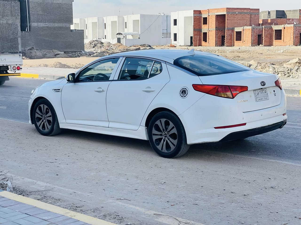 السلام عليكم 
للبيع اوبتيما ٢٠١١ محرك ٢٠٠٠ دوش السيارة جديد وجاهزة من كلشي محرك كير حديدة تبريد بيه صبغ بنيد فقط بدرن ضربة عابرة السعر ١١٥ وبيه مجال بسيط للاستفسار *********** المكان السماوة
