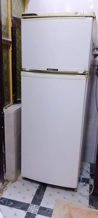 ثلاجة شرط • نظيفة • شطره