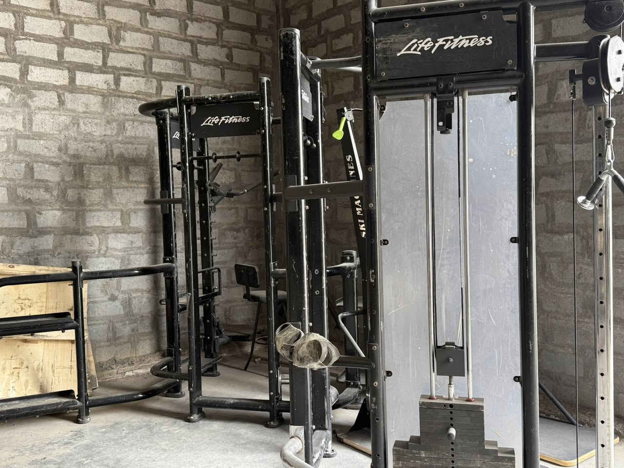 السلام عليكم 
تتوفر اجهزة مستعملة للبيع للأستفسار الاتصال :***********
